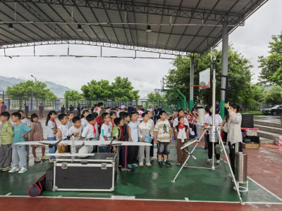 开学第一课:气象防灾减灾科普进校园 开学第一课:气象防灾减灾科普进校园