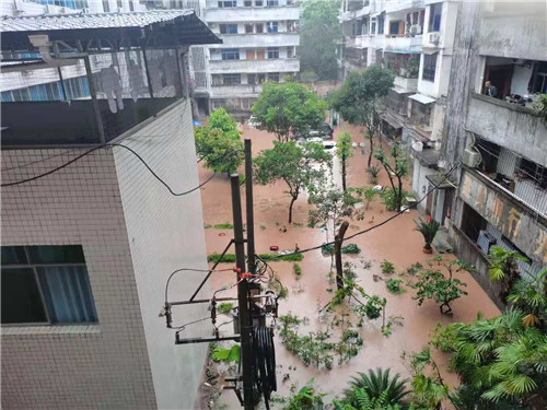 达州市开江县出现区域性暴雨天气过程